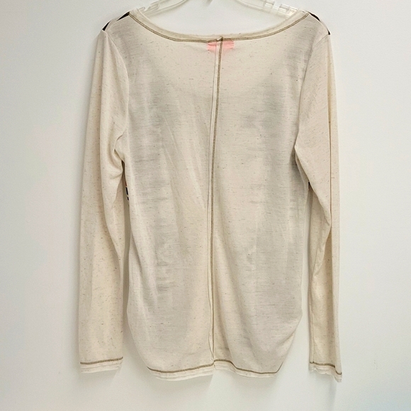 Spoiled Aztek/Southwest Print T-shirt Top Women's size L - Picture 4 of 8